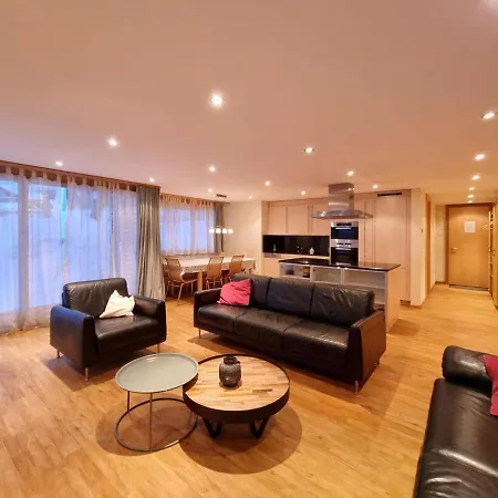 Jessica Eg Apartment